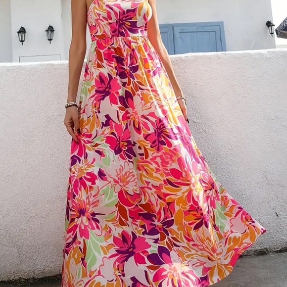 Boutique Dresses & Skirts - Floral Maxi Dress in Pink and Orange